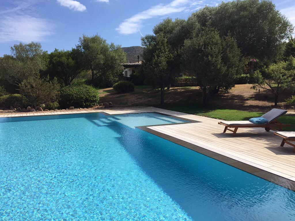 Villa Le Tre Pietre Baja Sardinia Esterno foto